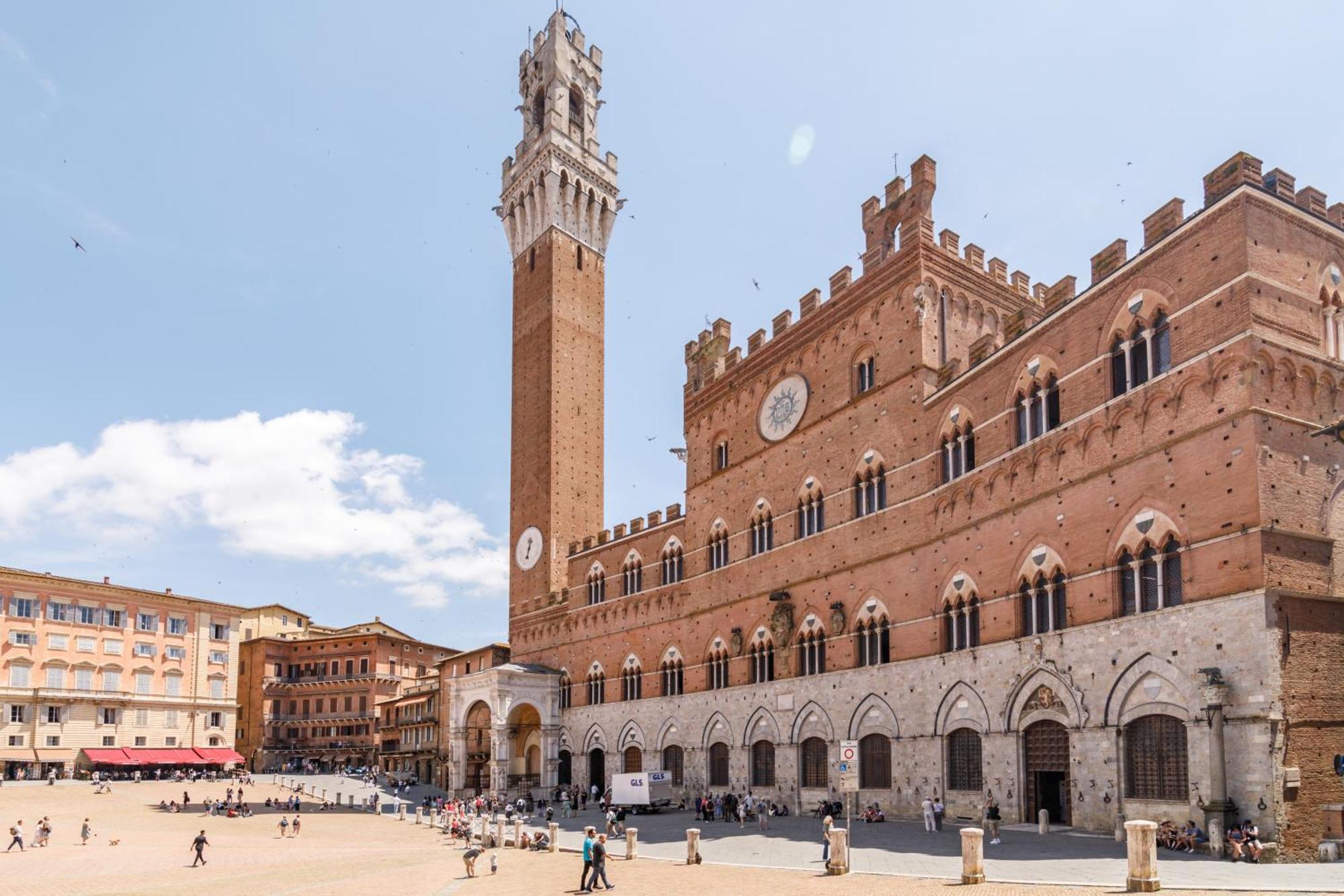 Charme Centro Storico Apartment Siena Ngoại thất bức ảnh