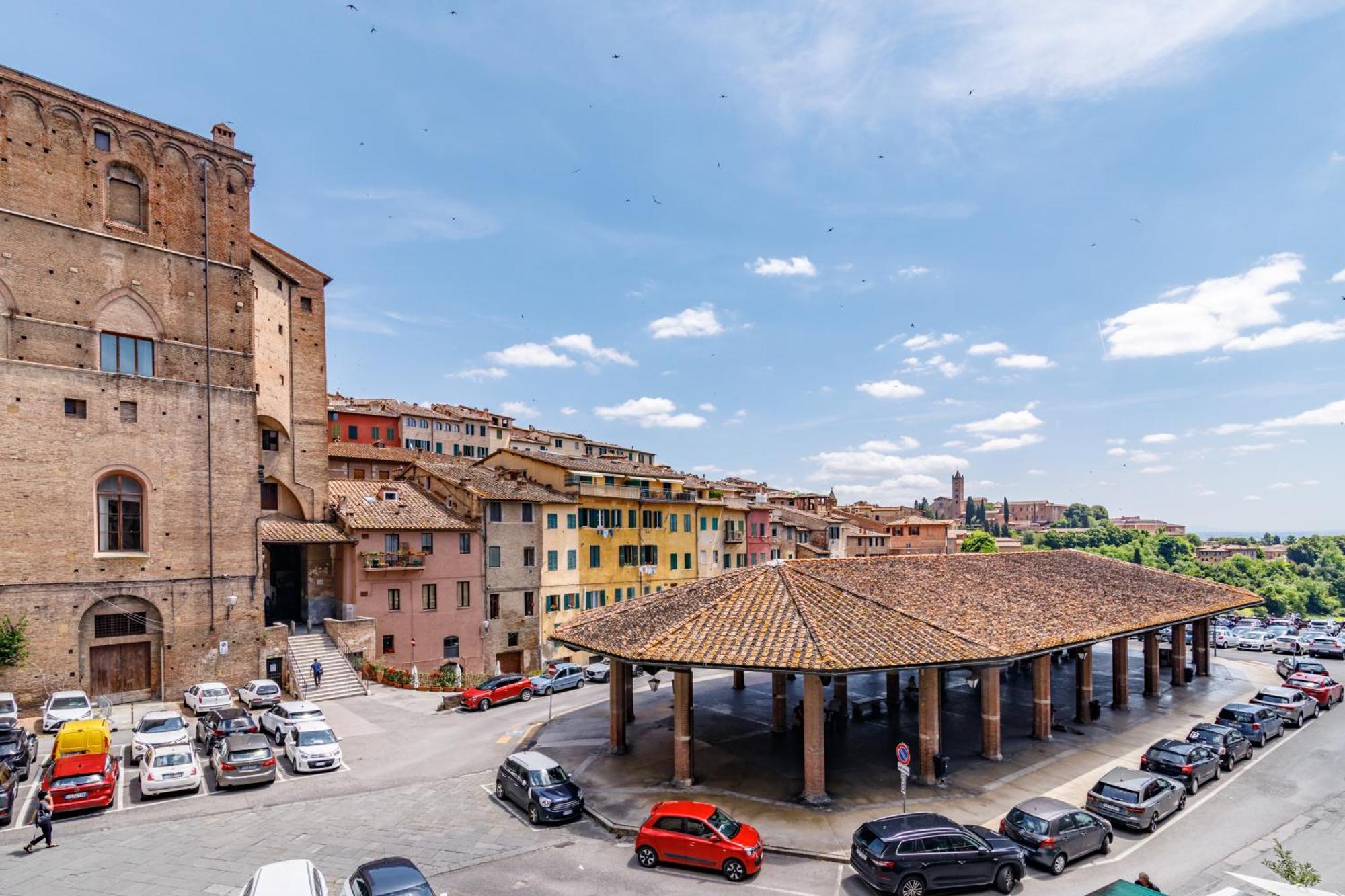 Charme Centro Storico Apartment Siena Ngoại thất bức ảnh