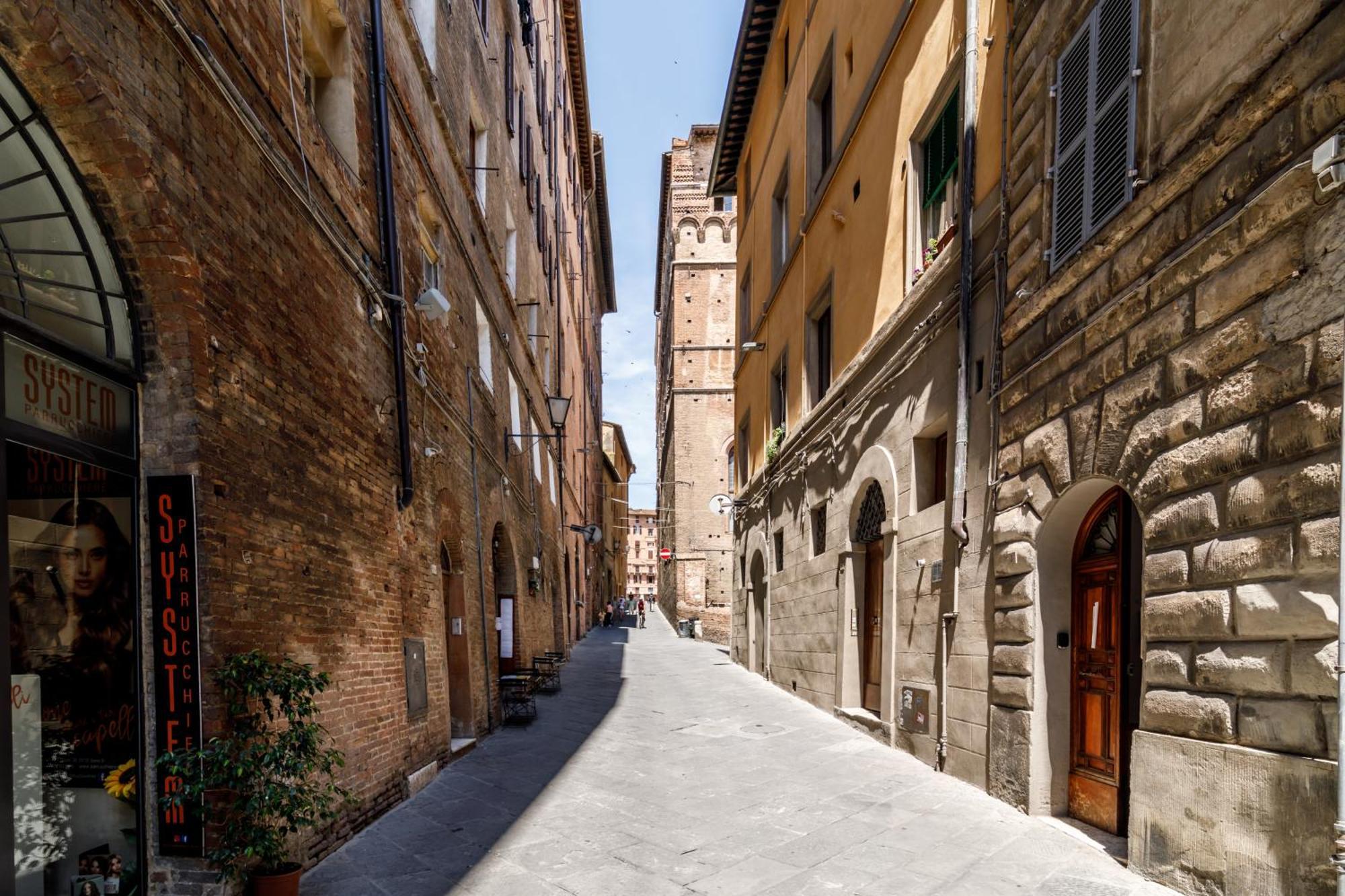 Charme Centro Storico Apartment Siena Ngoại thất bức ảnh