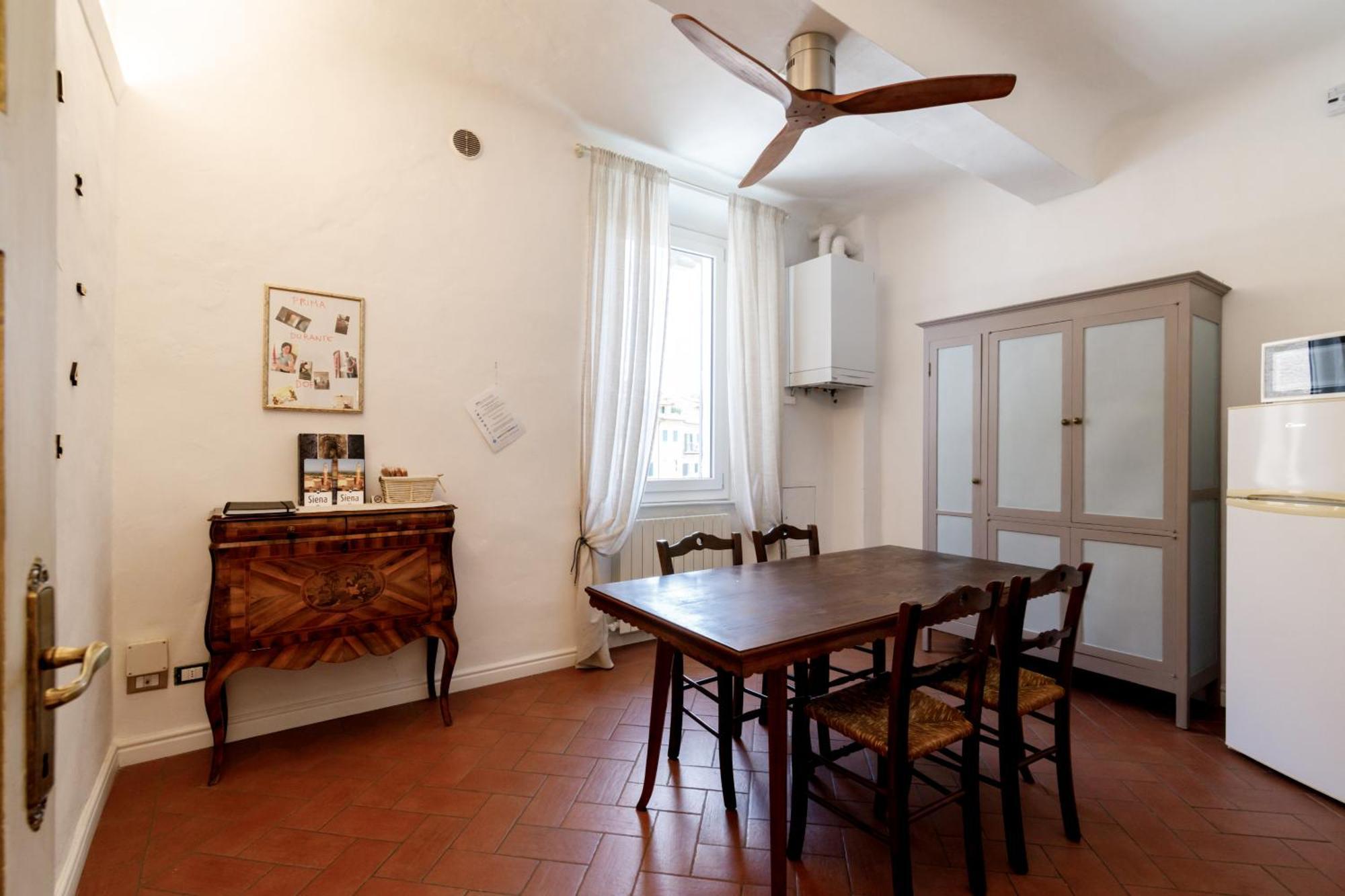 Charme Centro Storico Apartment Siena Ngoại thất bức ảnh