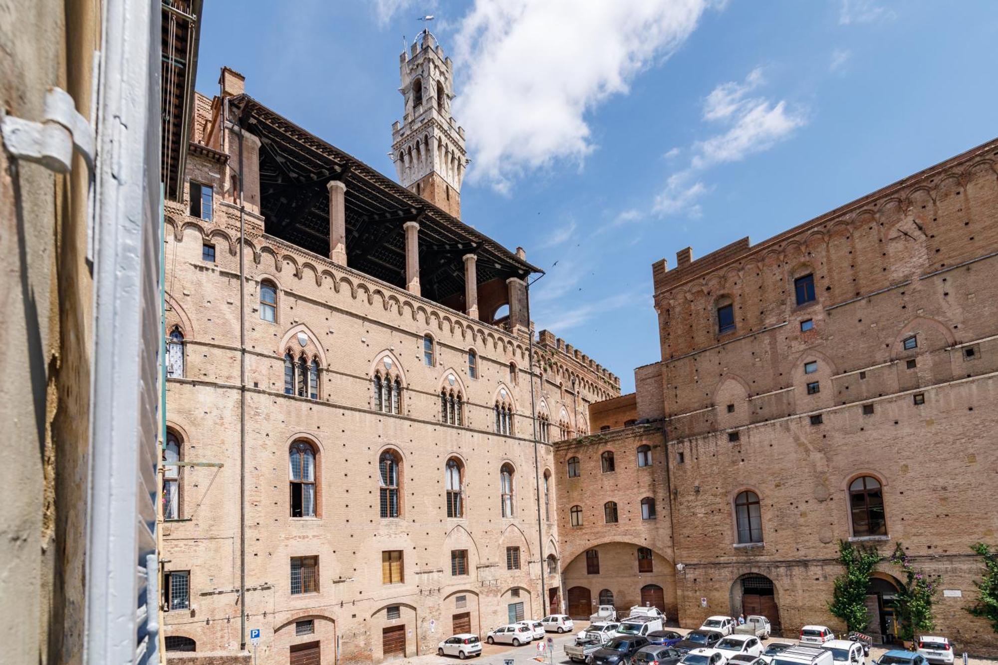 Charme Centro Storico Apartment Siena Ngoại thất bức ảnh