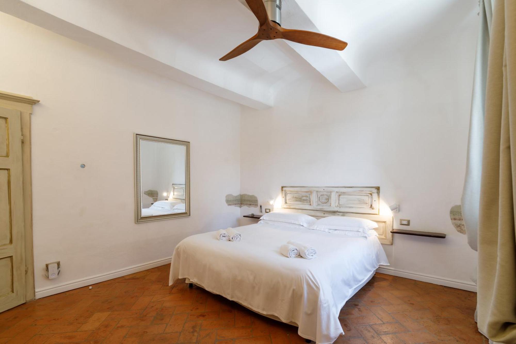 Charme Centro Storico Apartment Siena Ngoại thất bức ảnh