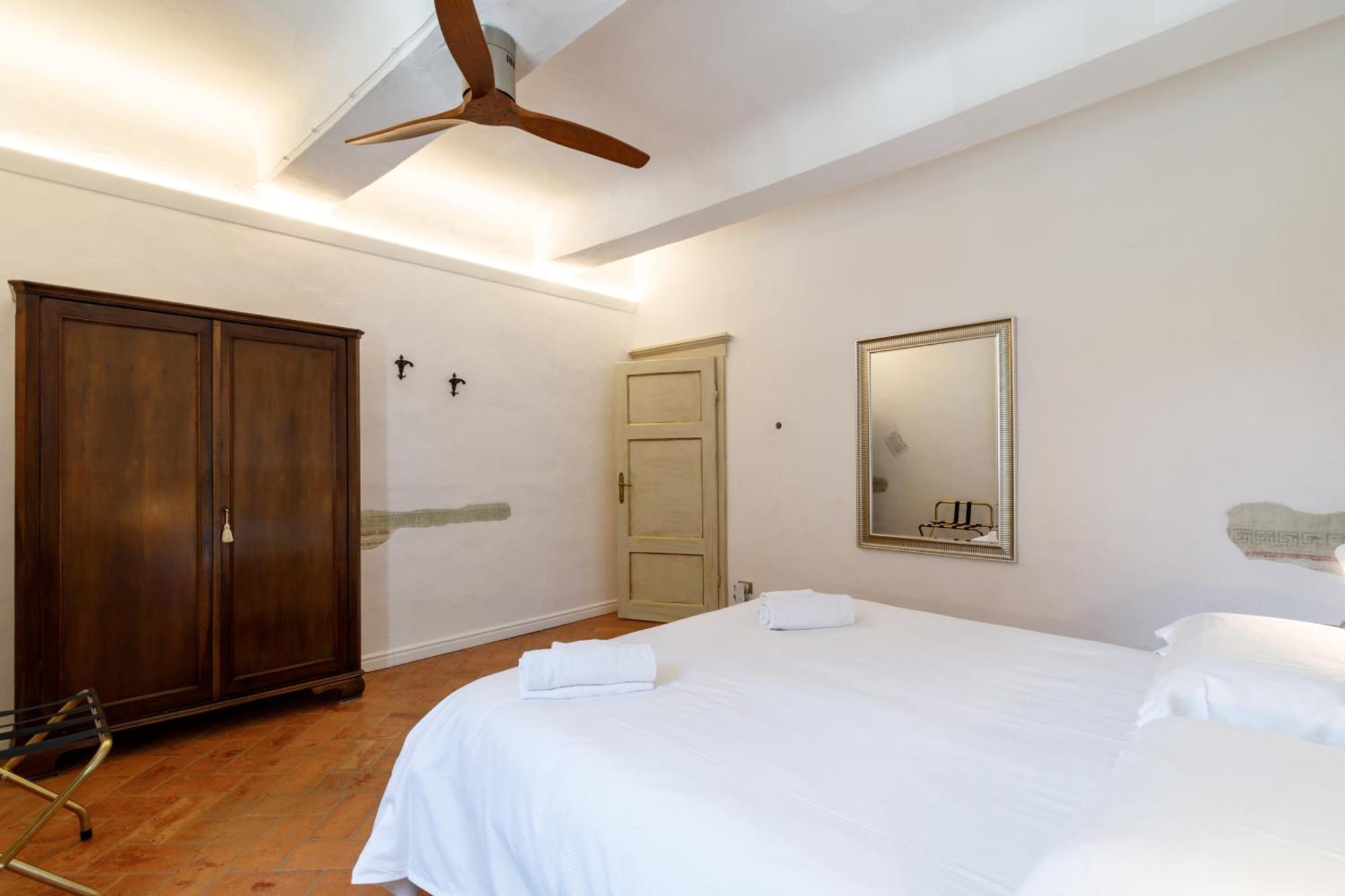 Charme Centro Storico Apartment Siena Ngoại thất bức ảnh